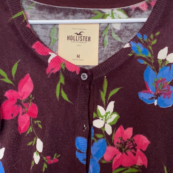 Hollister button up sweater - Picture 2 of 2